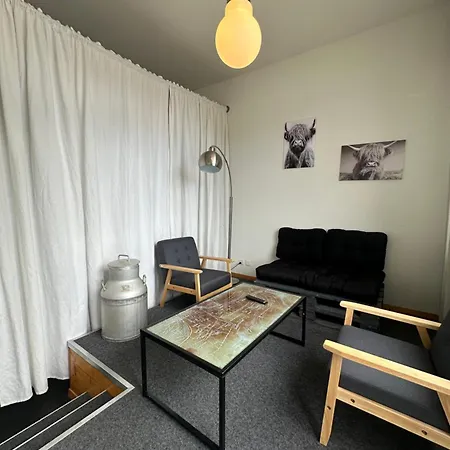 Centre *